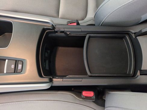 Used 2019 Honda Accord EX image 28