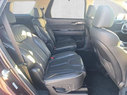 Used 2024 Hyundai Palisade Limited image 18