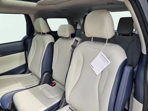 New 2026 Kia Carnival SX w/ SX Dark Edition Package image 34