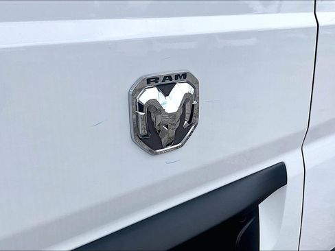 New 2024 RAM ProMaster 2500 w/ Convenience Group FWD image 15