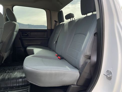Used 2018 RAM 2500 Tradesman w/ Chrome Appearance Group AWD/4WD image 21