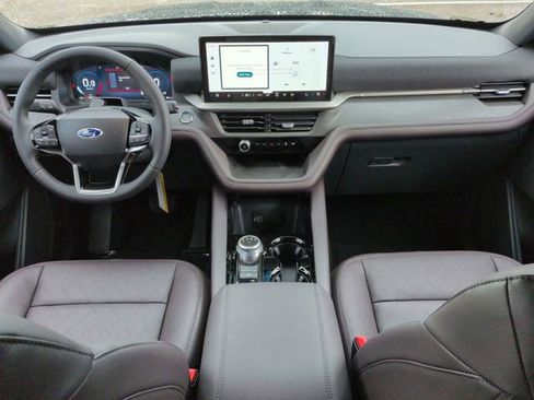 New 2026 Ford Explorer Platinum RWD image 15