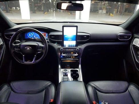 Used 2020 Ford Explorer ST w/ Premium Technology Package AWD/4WD image 11