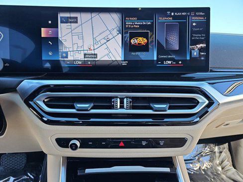 Certified 2024 BMW 330i Sedan w/ Premium Package image 19