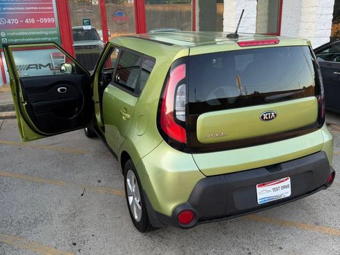 Used 2015 Kia Soul FWD image 17