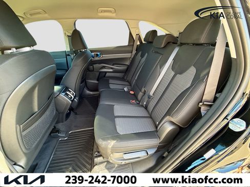 New 2026 Kia Sorento LX FWD image 19