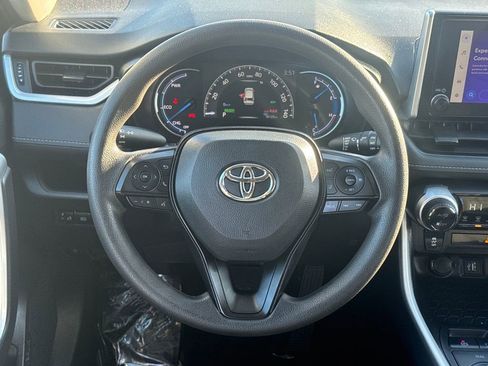 Used 2024 Toyota RAV4 XLE image 13