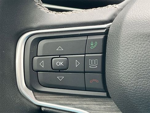 Used 2024 Jeep Wagoneer L Series II w/ Flexible Seating Group image 30