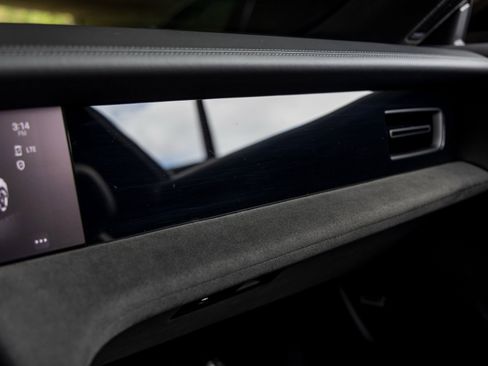 Used 2023 Porsche Taycan GTS w/ Premium Package (P6U) image 34