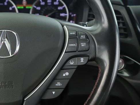 Used 2019 Acura ILX FWD image 10