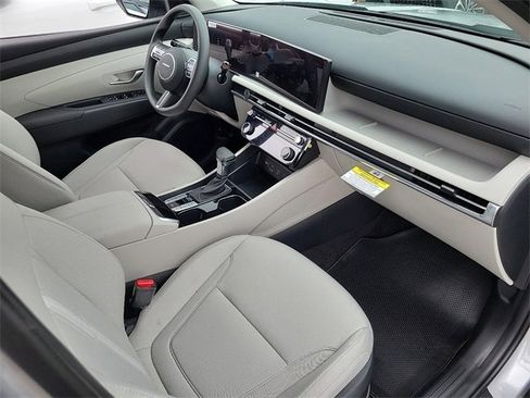 New 2026 Hyundai Tucson SEL image 14