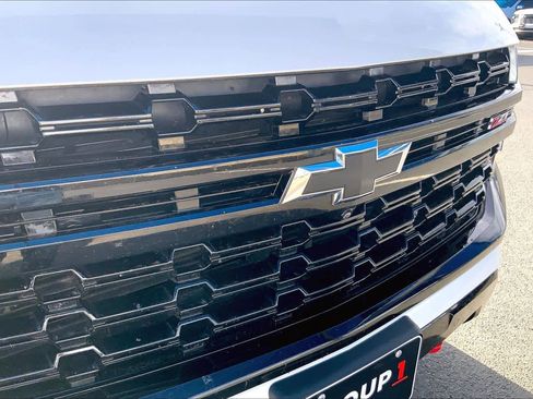 Certified 2024 Chevrolet Tahoe Z71 w/ Luxury Package image 30