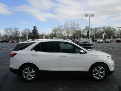 Used 2021 Chevrolet Equinox Premier FWD image 6