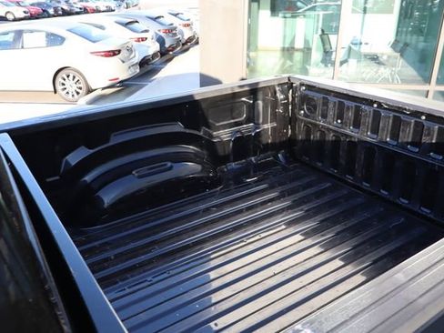 Used 2019 RAM 1500 Big Horn AWD/4WD image 15