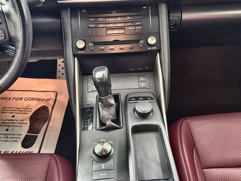 Used 2018 Lexus IS 300 F Sport image 21