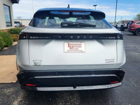 Used 2024 Nissan Ariya AWD image 6