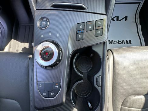 Used 2026 Kia Sportage SX Prestige AWD/4WD image 34
