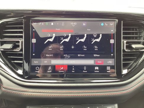 Used 2026 Dodge Durango GT w/ Tow 'N Go Package AWD/4WD image 23