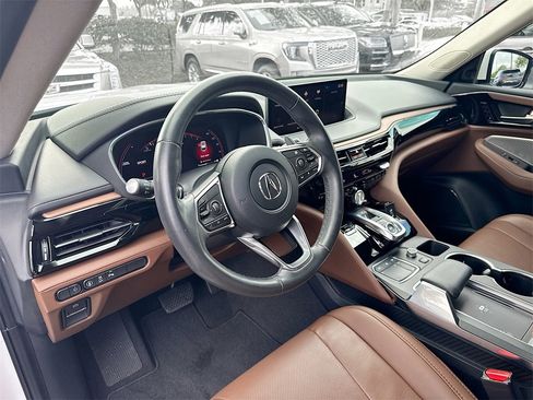 Used 2024 Acura MDX FWD w/ Technology Package image 10