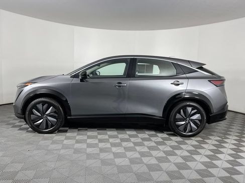 Used 2023 Nissan Ariya FWD image 7