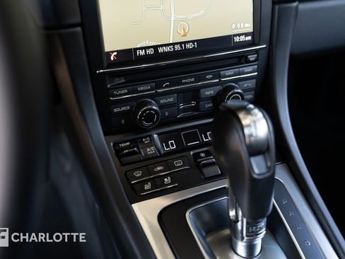 Used 2014 Porsche 911 Turbo AWD/4WD image 28