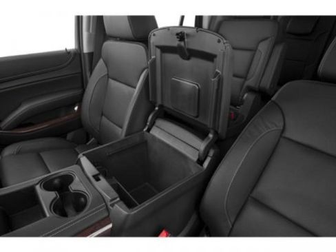 Used 2019 GMC Yukon SLT w/ Open Road Package image 18