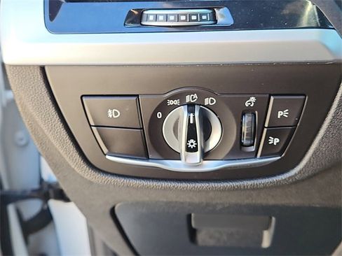 Used 2019 BMW X3 sDrive30i image 22