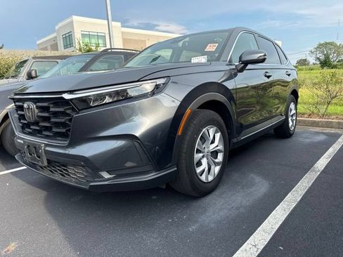 Used 2025 Honda CR-V LX image 6
