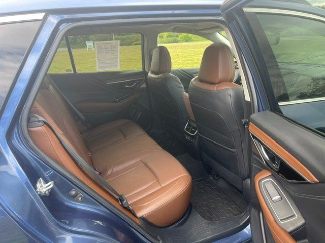 Used 2020 Subaru Outback Touring XT AWD/4WD image 8