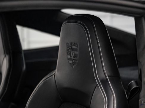 Used 2024 Porsche 911 GT3 image 40