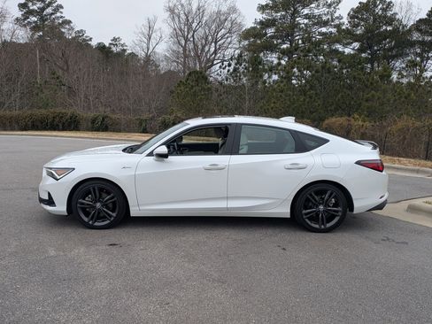 Used 2023 Acura Integra A-Spec image 8