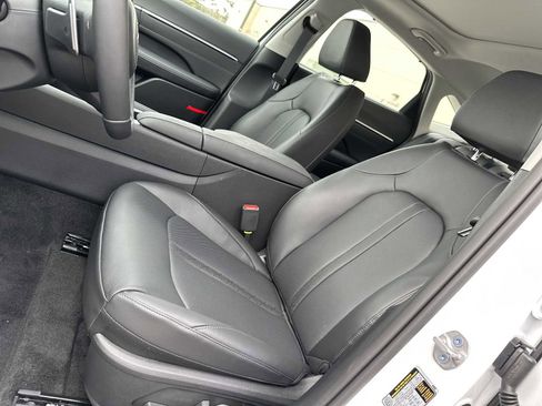 New 2026 Hyundai Sonata Limited image 9