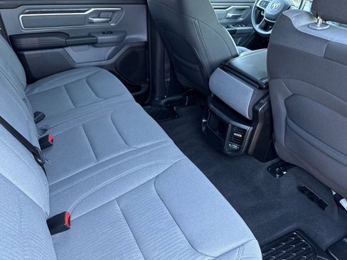 Used 2022 RAM 1500 Big Horn w/ Trailer Tow Group (B) image 17