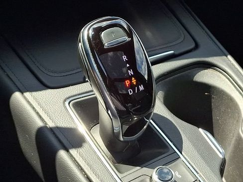 Used 2024 Cadillac XT4 Premium Luxury AWD/4WD image 14