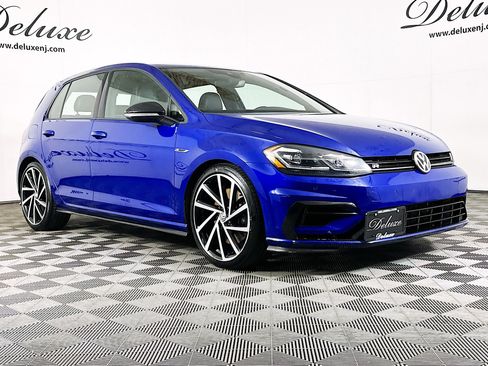 Used 2018 Volkswagen Golf R 4-Door AWD/4WD image 1