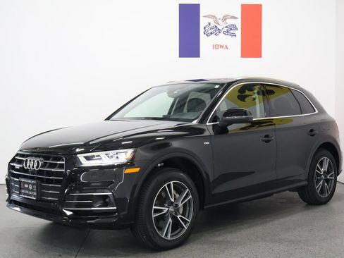 Used 2020 Audi Q5 e Prestige w/ Prestige Package image 8
