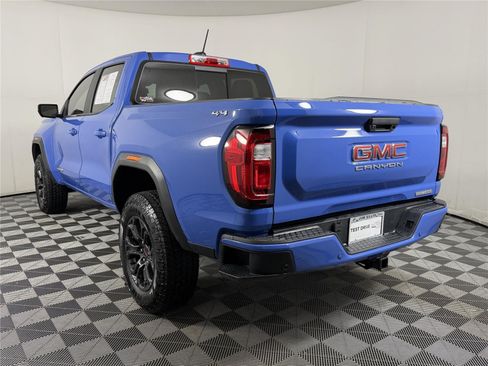 Certified 2025 GMC Canyon Elevation w/ Convenience Package AWD/4WD image 4