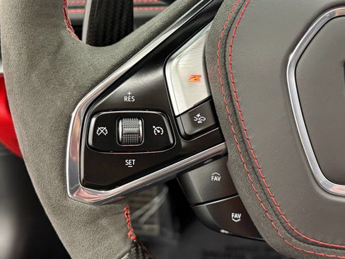 Used 2024 Chevrolet Corvette Z06 RWD image 19