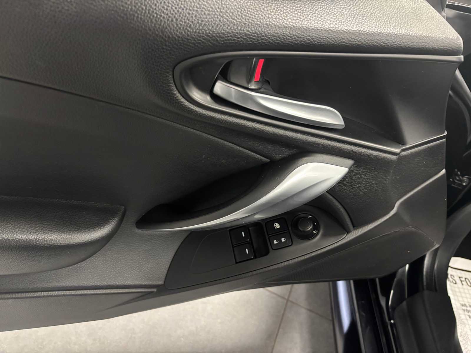 Used 2017 FIAT 124 Spider Classica RWD image 13