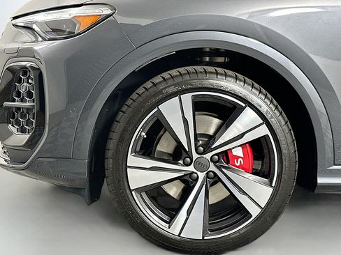 New 2026 Audi SQ5 Premium Plus AWD/4WD image 11