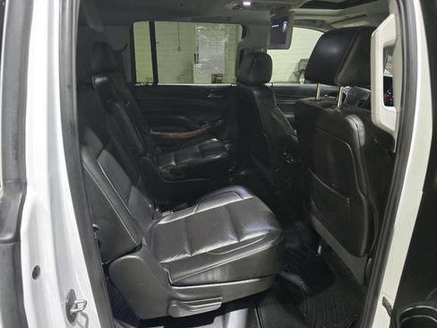 Used 2016 Chevrolet Suburban LTZ AWD/4WD image 46