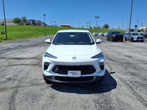 Used 2025 Buick Encore GX Preferred FWD image 47