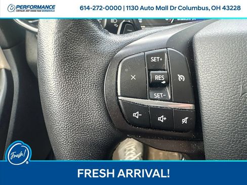 Used 2020 Ford Explorer XLT w/ Equipment Group 202A AWD/4WD image 17