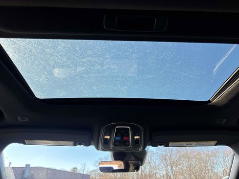 New 2026 Jeep Grand Cherokee Altitude image 7