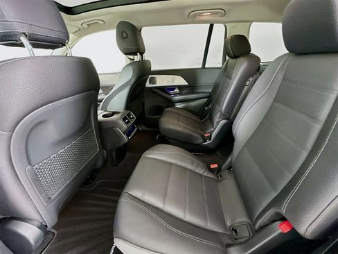 Certified 2024 Mercedes-Benz GLS 450 4MATIC image 27