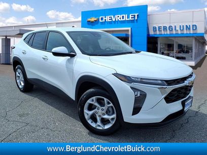 New 2026 Chevrolet Trax LS w/ LS Convenience Package