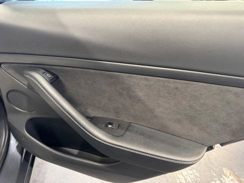 Used 2022 Tesla Model 3 Long Range image 9