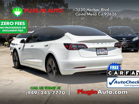 Used 2023 Tesla Model 3 Standard Range RWD image 2