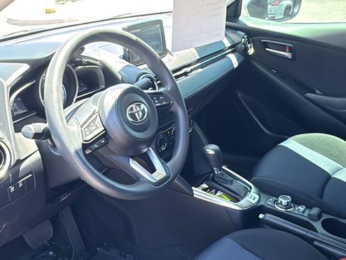 Used 2019 Toyota Yaris LE FWD image 24