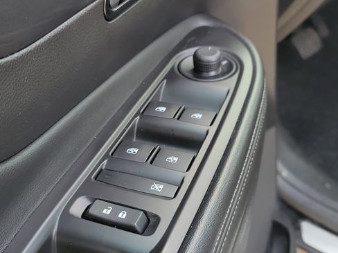 Used 2018 Buick Encore Essence w/ Experience Buick Package image 18